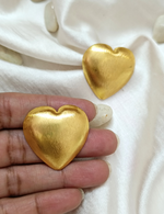 Load image into Gallery viewer, AMORE STUDS