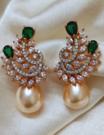 Load image into Gallery viewer, EMERALD CHERRY EARRINGS
