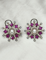 Load image into Gallery viewer, Mrunal Studs