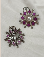 Load image into Gallery viewer, Mrunal Studs