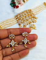 Load image into Gallery viewer, Nizaam Pearl Chokar