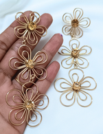 Load image into Gallery viewer, Oleander Earrings