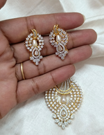 Load image into Gallery viewer, RUHI PENDANT SET