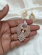 Load image into Gallery viewer, RUHI PENDANT SET