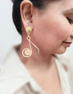 Load image into Gallery viewer, SUR EARRINGS
