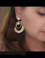 Load image into Gallery viewer, SHWETA EARRINGS