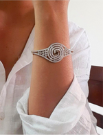 Load image into Gallery viewer, Spiral Bracelet