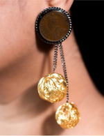Load image into Gallery viewer, Ek Ana Earrings
