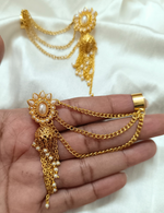 Load image into Gallery viewer, Gold Pearl Jhumki