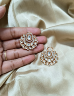 Load image into Gallery viewer, KUNDAN MOON STUD