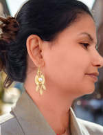 Load image into Gallery viewer, Nayra Earrings