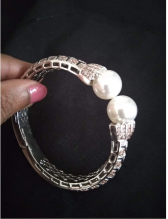 Sarpa Pearl Bracelet