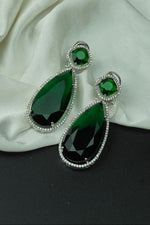Load image into Gallery viewer, Verdora: Emerald Green Drop Earrings
