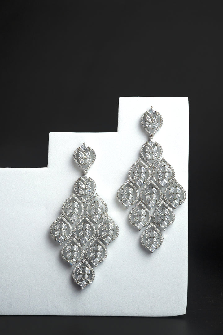 Victoria: AD Dangler Earrings