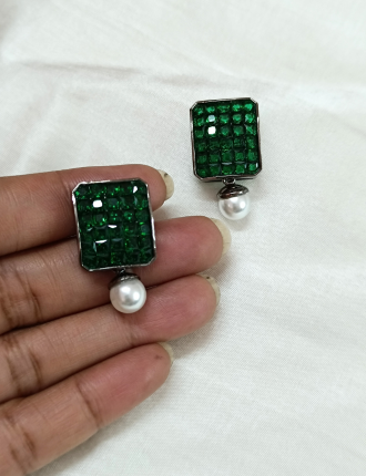 Chakor Emerald Studs