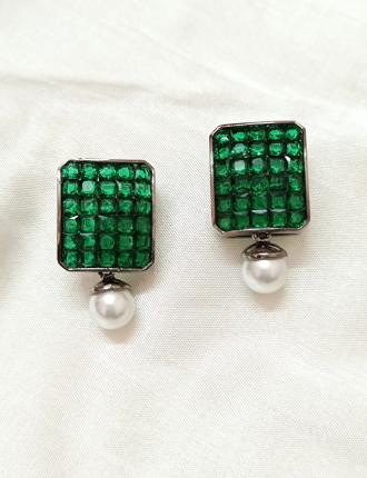 Chakor Emerald Studs