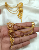 Load image into Gallery viewer, Gold Pearl Jhumki
